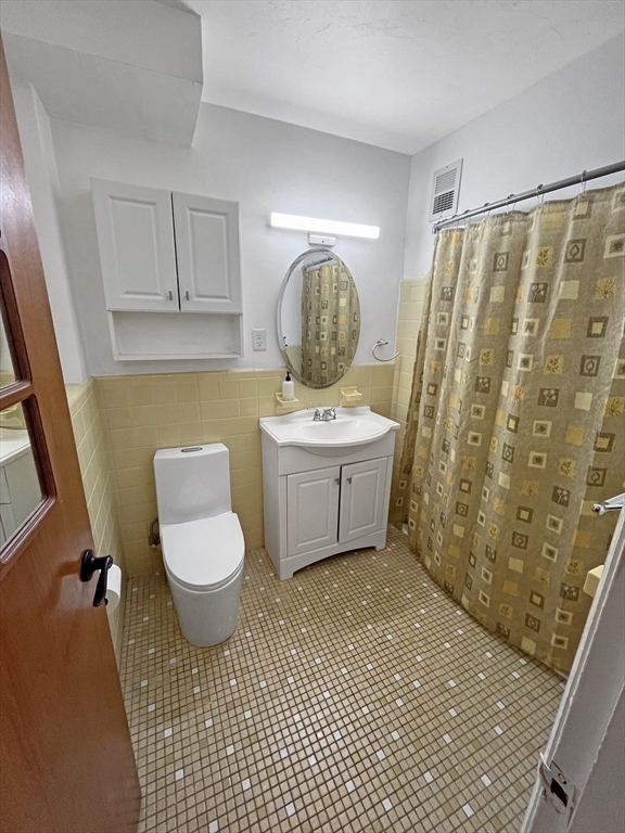 30 Ocean Street, Unit 4 Lynn, MA 01902 - Photo 15 of 23