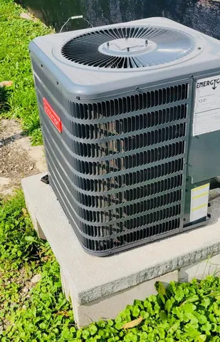 $79,900 | 162 East 3rd Street, Depue, IL 61322