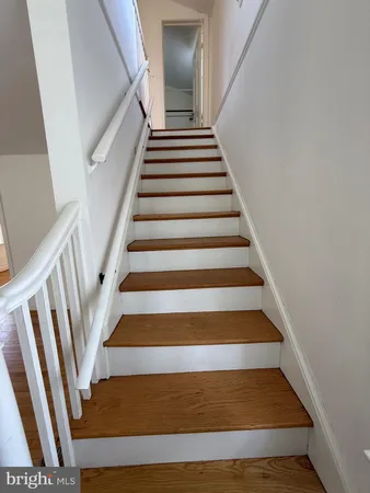 $3,290 | 2115 North Potomac Street, Arlington, VA 22205