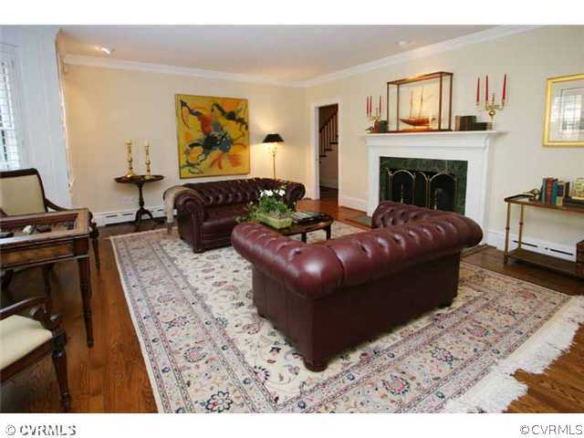 201 Nottingham Road Richmond, VA 23221 - Photo 3 of 12 Living Room - Living room with fireplace, expansiv