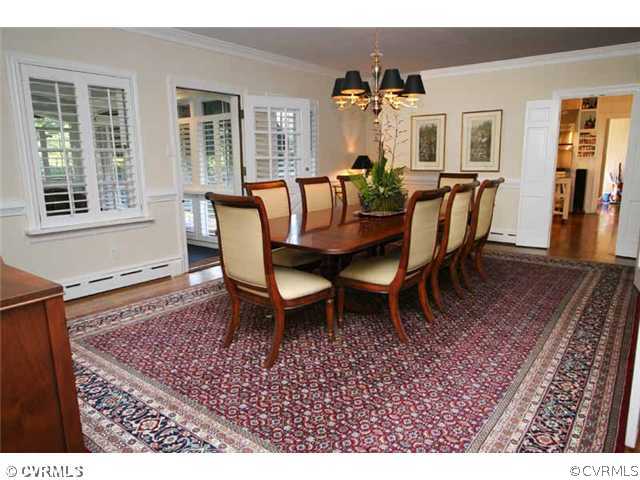 201 Nottingham Road Richmond, VA 23221 - Photo 4 of 12 Dining Room - Baronial dining room!