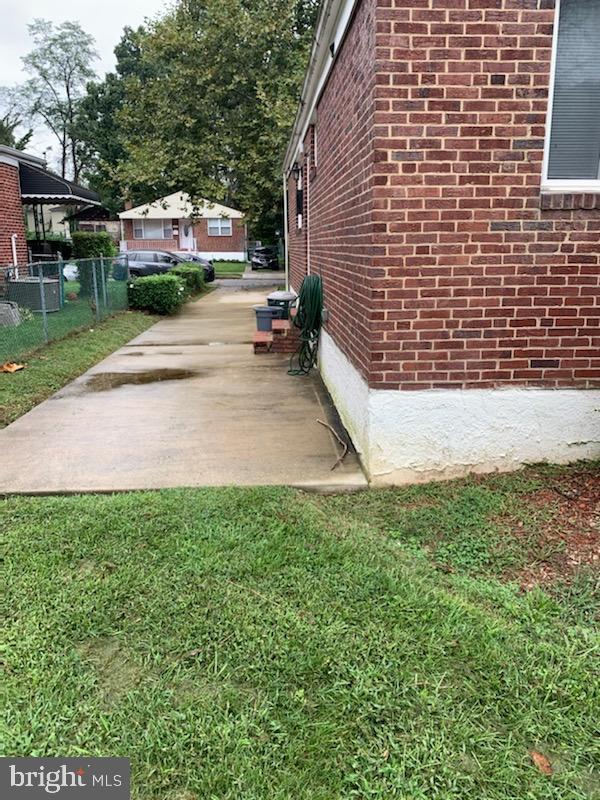 2912 Fendall Road Baltimore, MD 21207 - Photo 3 of 17 Gallery Image 3