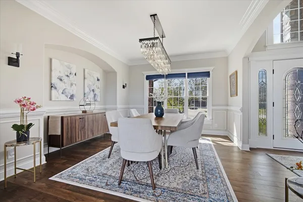 $950,000 | 5 Mackenzie Court, Bloomington, IL 61704