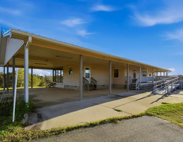 $305,000 | 1259 Northwest Hawks Avenue, Greenville, FL 32331