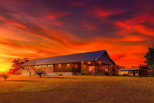 $305,000 | 1259 Northwest Hawks Avenue, Greenville, FL 32331