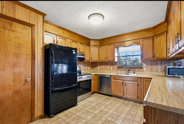 $305,000 | 1259 Northwest Hawks Avenue, Greenville, FL 32331