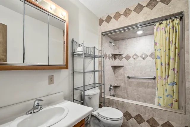 $305,000 | 1259 Northwest Hawks Avenue, Greenville, FL 32331