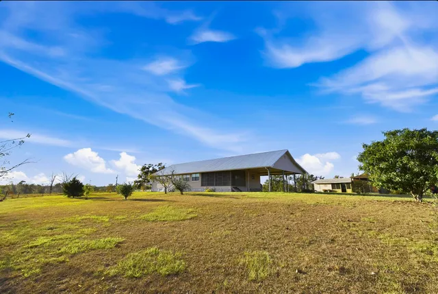 $305,000 | 1259 Northwest Hawks Avenue, Greenville, FL 32331