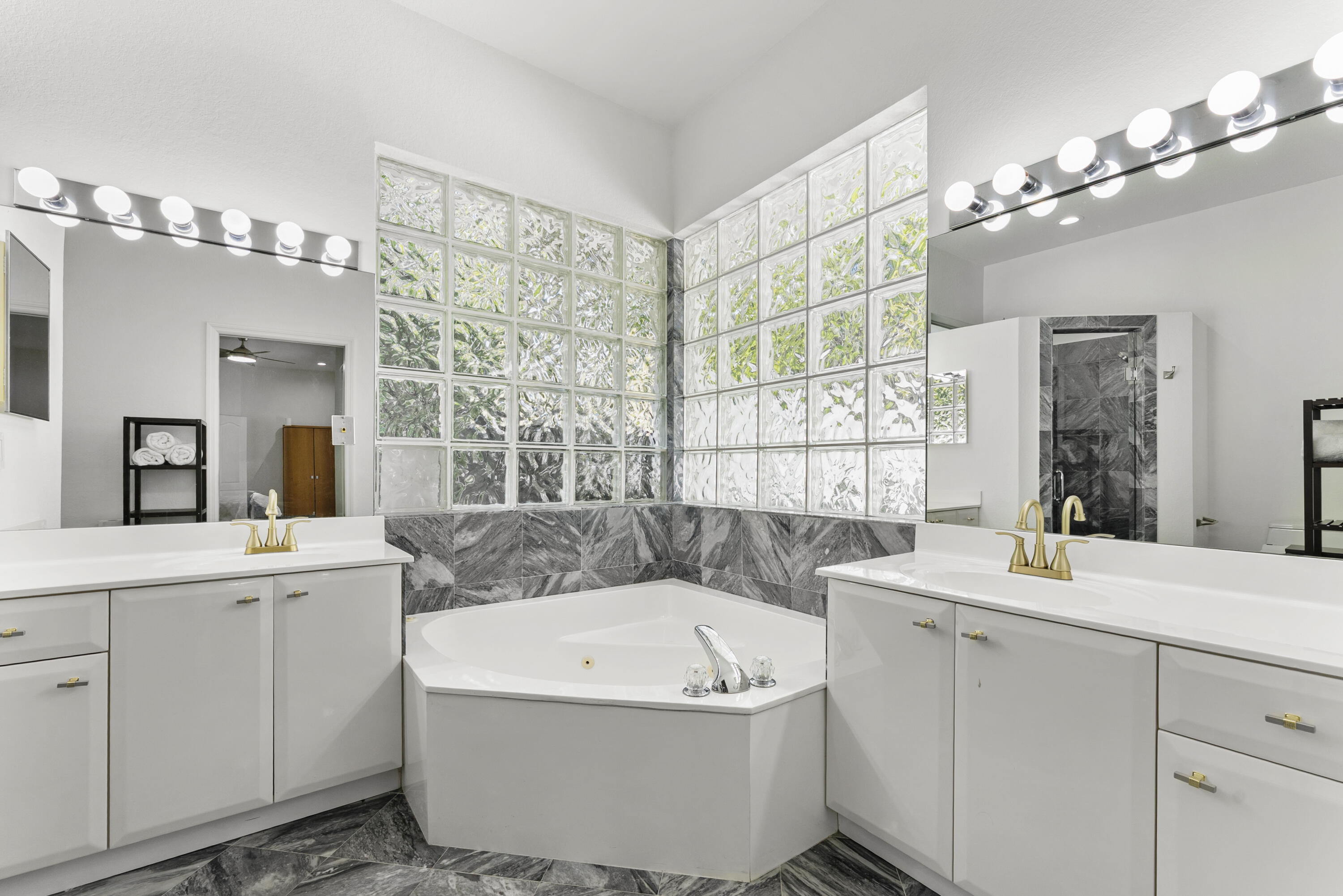 1000 Southwest 21st Avenue Boca Raton, FL 33486 - Photo 46 of 56 DSC09964