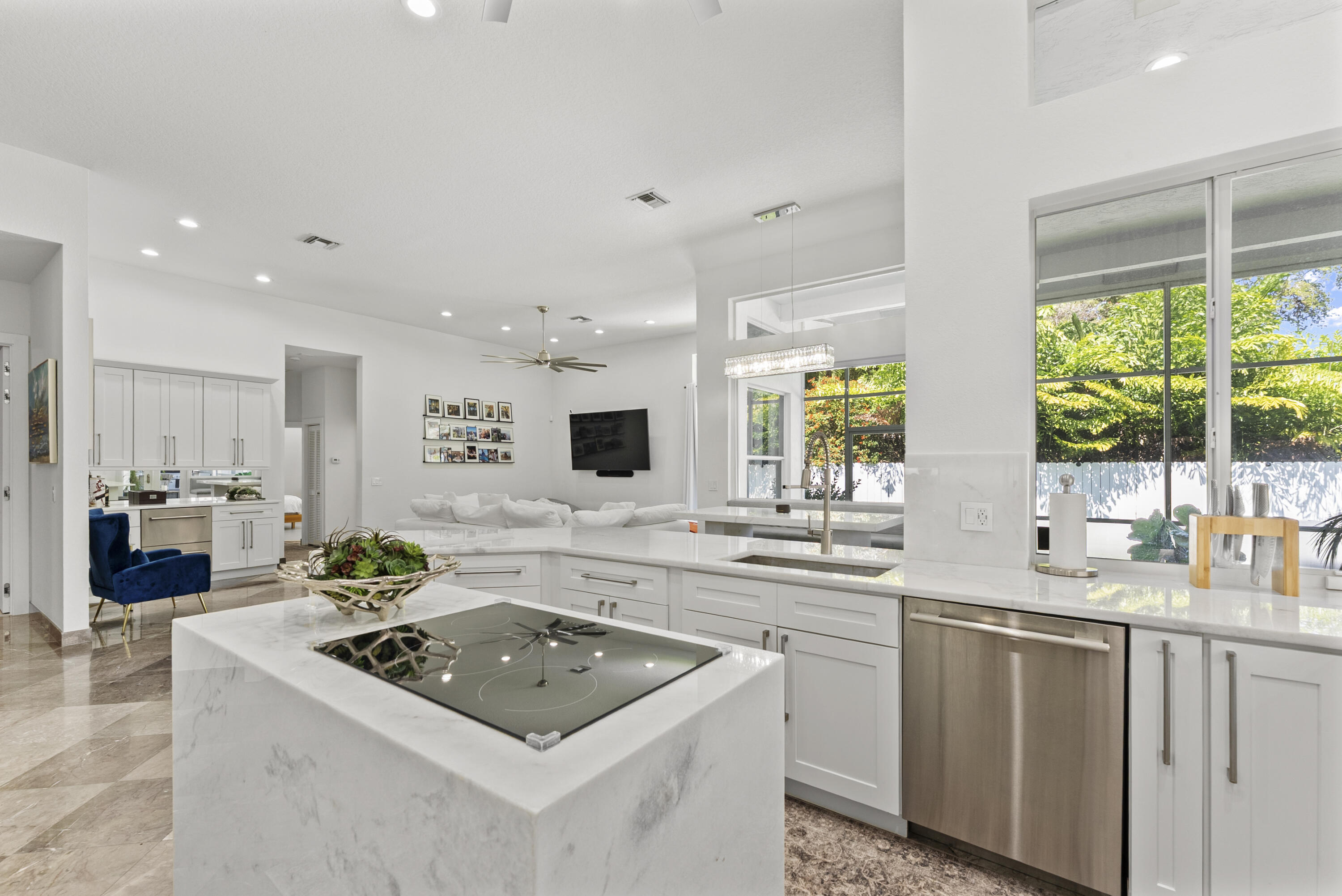 1000 Southwest 21st Avenue Boca Raton, FL 33486 - Photo 5 of 56 DSC09894