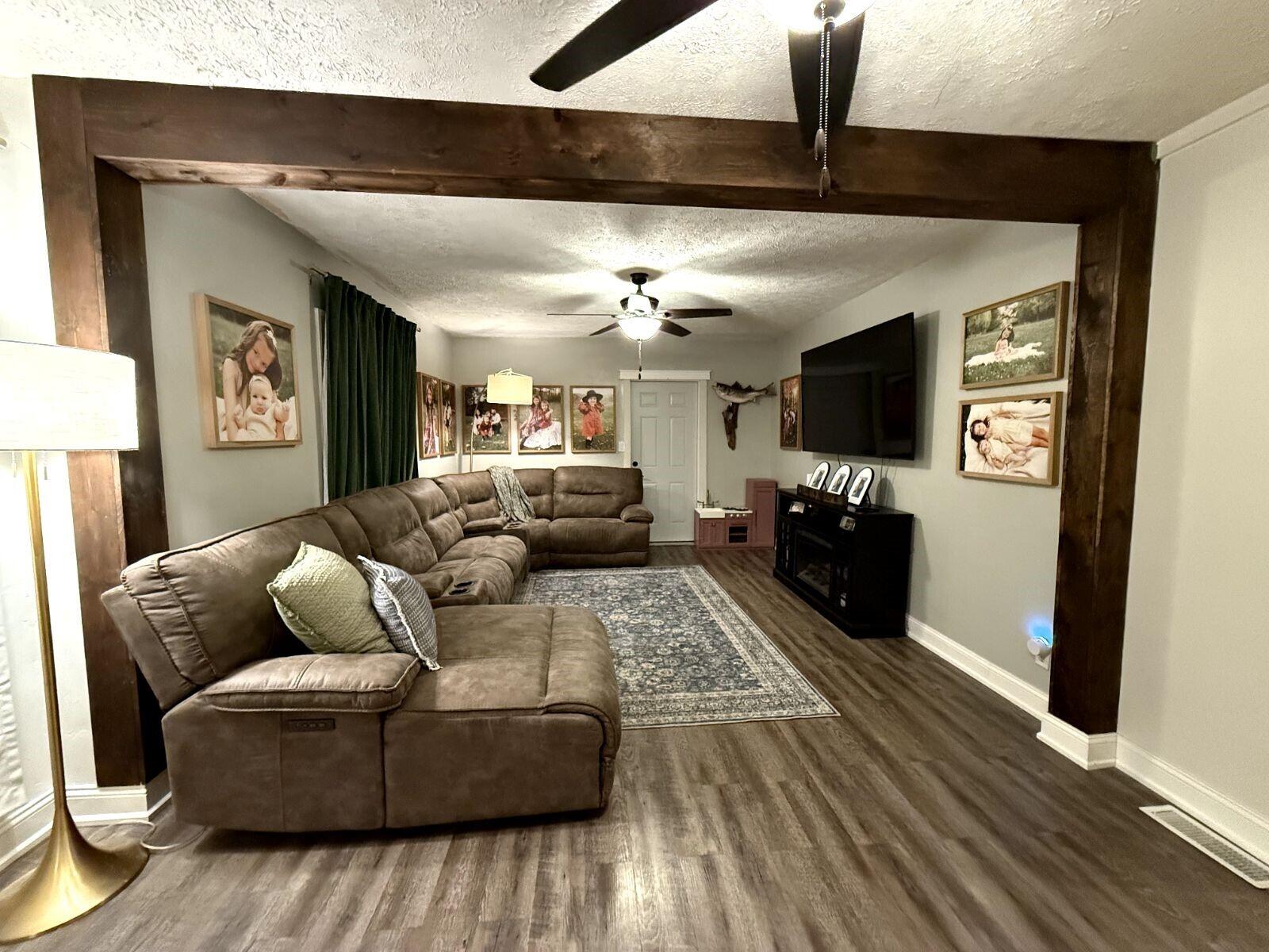 2152 West Blee Road Springfield, OH 45502 - Photo 4 of 35