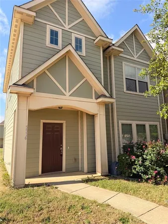 $1,895 | 5516 Del Rey Drive, Denton, TX 76208