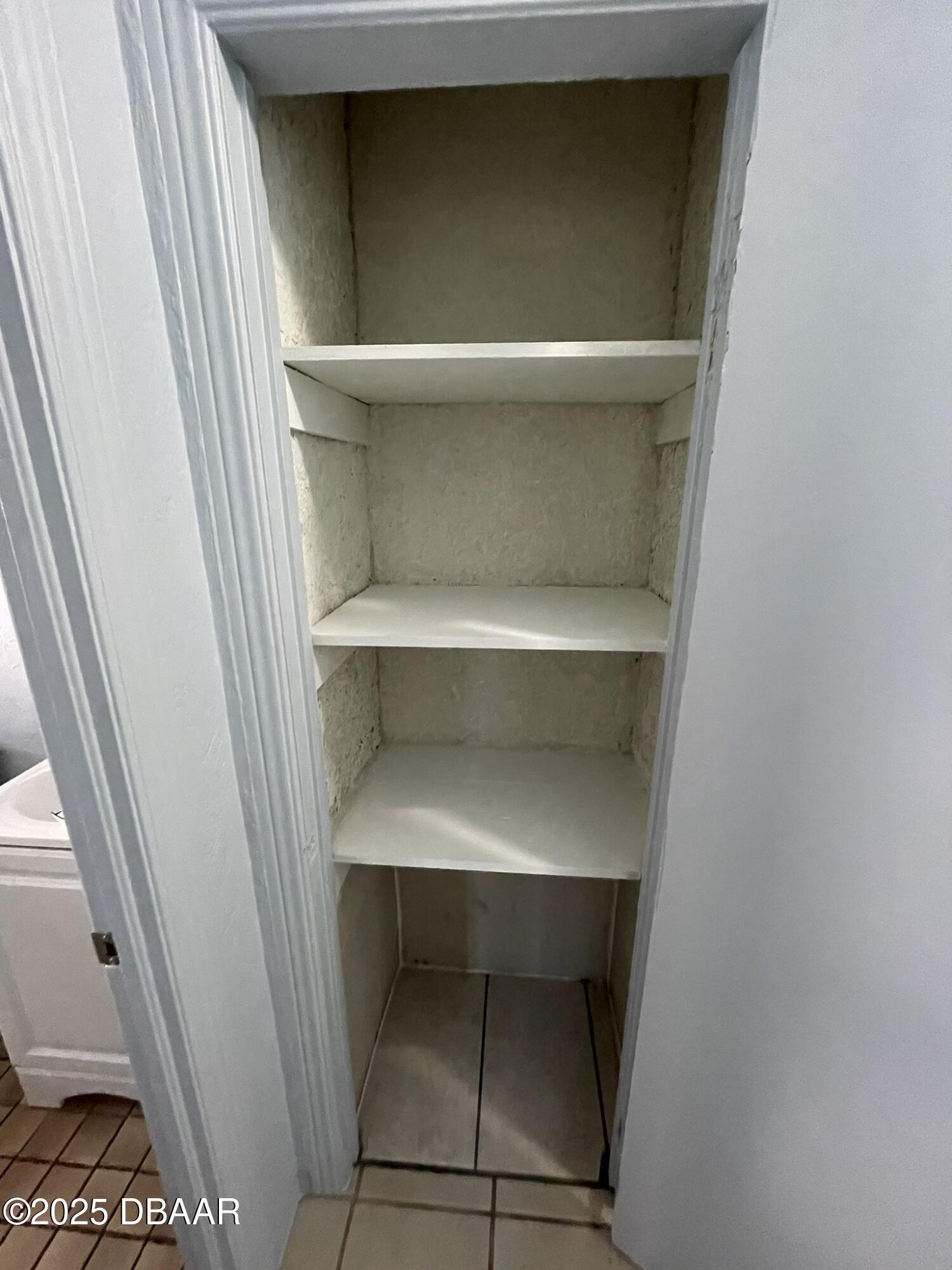 113 Fox Place Port Orange, FL 32127 - Photo 30 of 40 a close view of cabinet