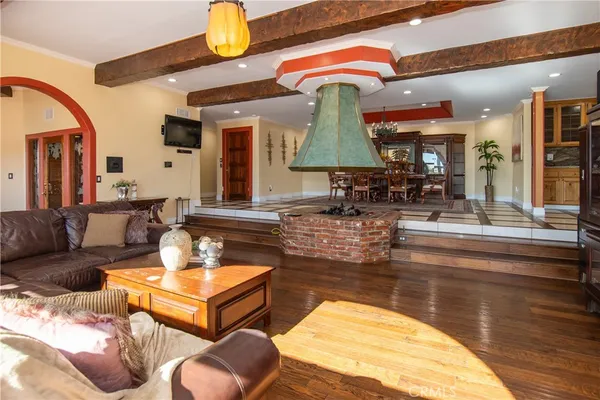 $3,500,000 | 10425 Melvin Avenue, Porter Ranch, CA 91326