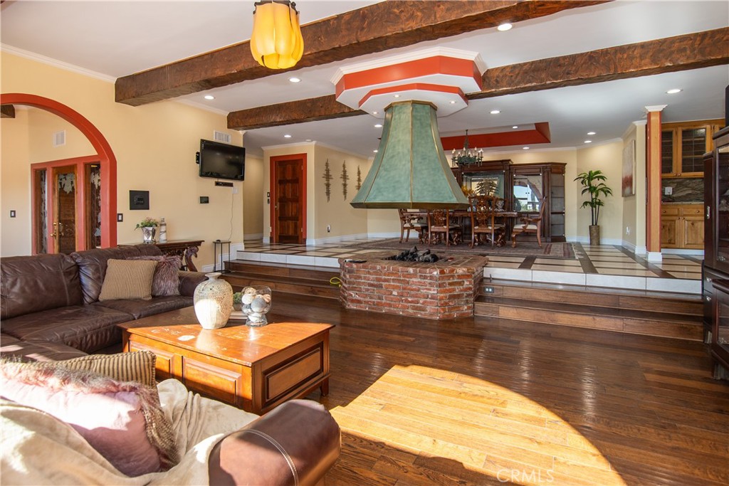 10425 Melvin Avenue Porter Ranch, CA 91326 - Photo 15 of 61