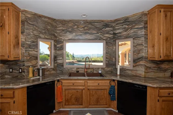 $3,500,000 | 10425 Melvin Avenue, Porter Ranch, CA 91326