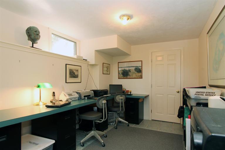 505 Scraggy Neck Road Cataumet, MA 02534 - Photo 20 of 33 a view of a workspace with furniture