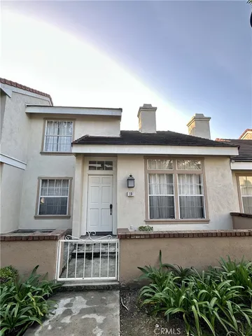 $3,800 | 19 Dartmouth, Irvine, CA 92612