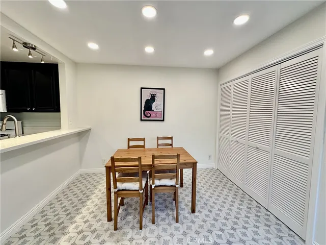 $3,800 | 19 Dartmouth, Irvine, CA 92612