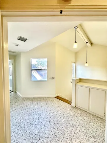 $3,800 | 19 Dartmouth, Irvine, CA 92612