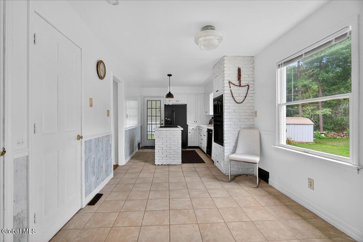 52 Midline Road Ballston, NY 12019 - Photo 15 of 48 36-52 MIDLINE-16