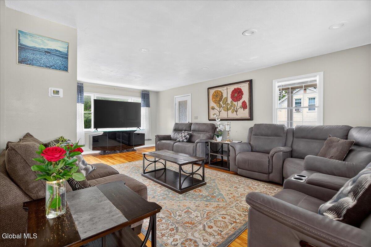 52 Midline Road Ballston, NY 12019 - Photo 7 of 48 39-52 MIDLINE-13