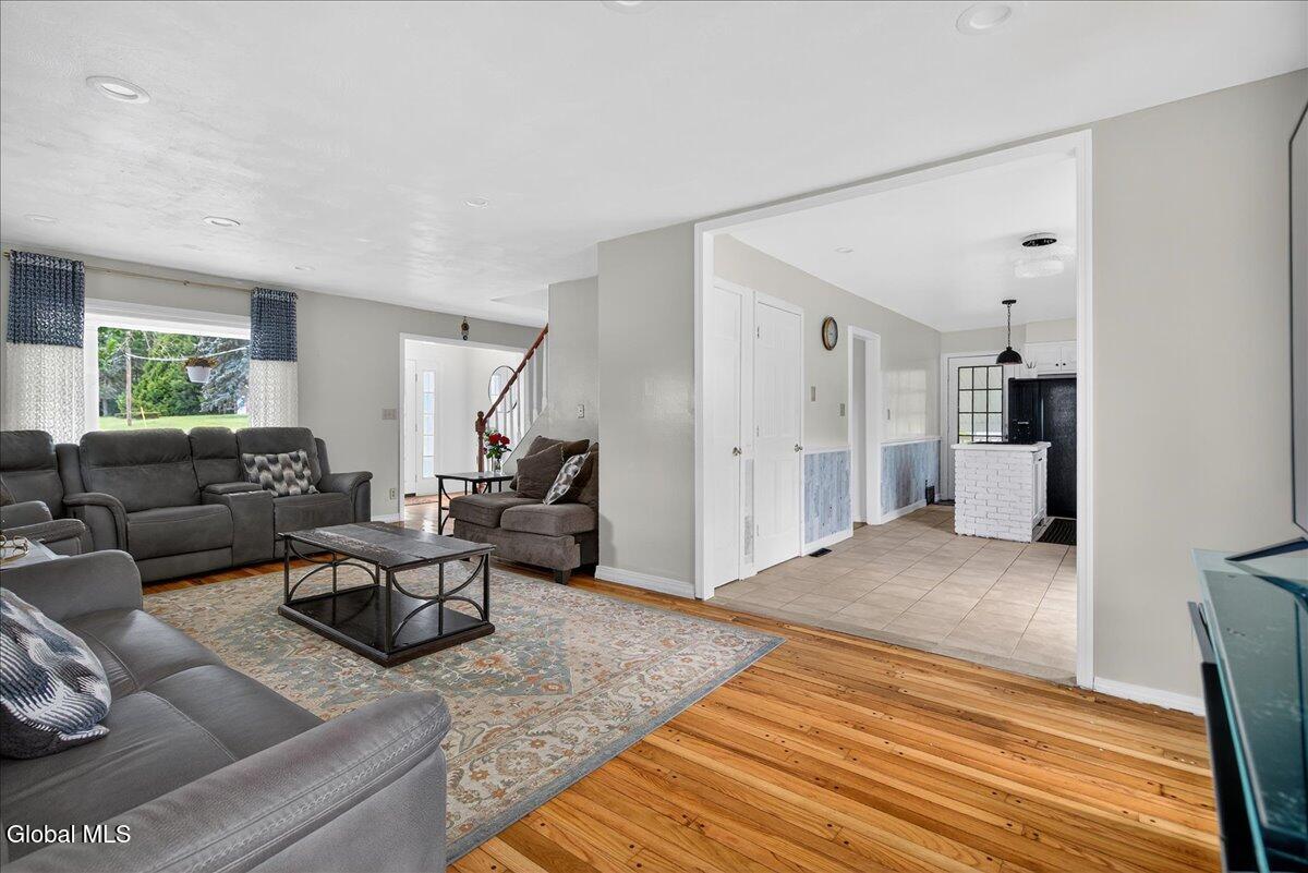 52 Midline Road Ballston, NY 12019 - Photo 9 of 48 37-52 MIDLINE-15