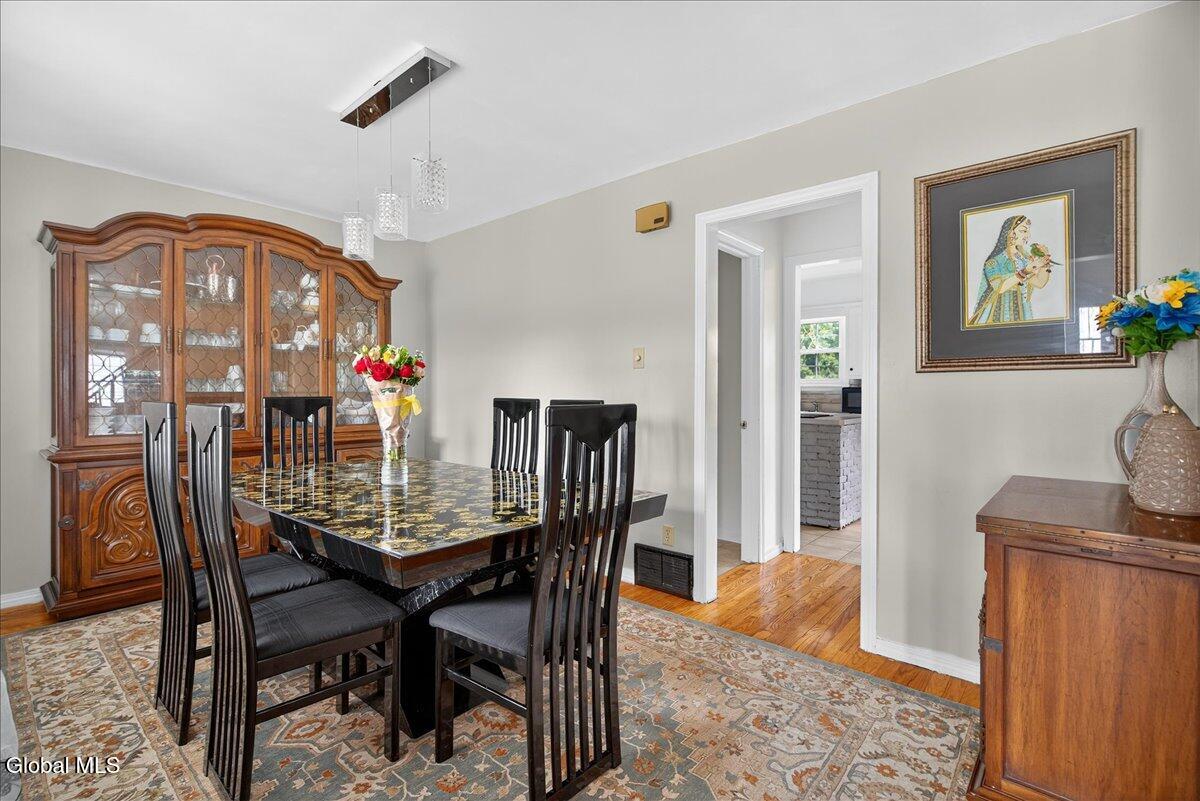 52 Midline Road Ballston, NY 12019 - Photo 10 of 48 42-52 MIDLINE-10