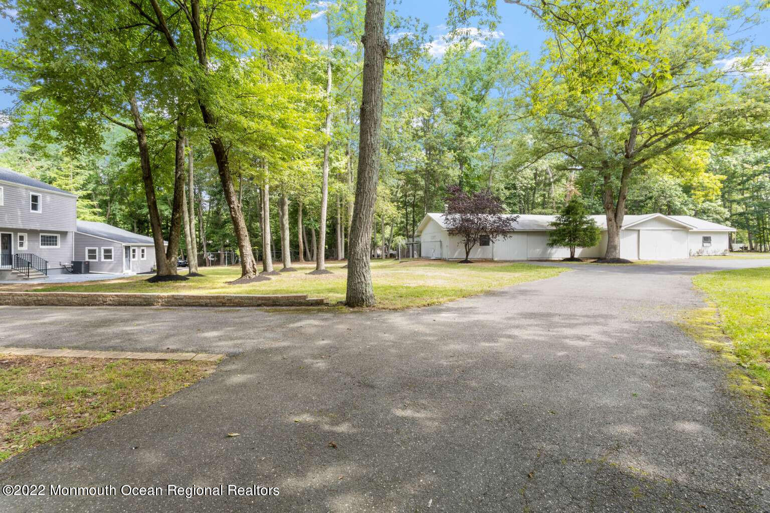 384 Millstone Road Millstone Township, NJ 08510 - Photo 9 of 47 Levy.9