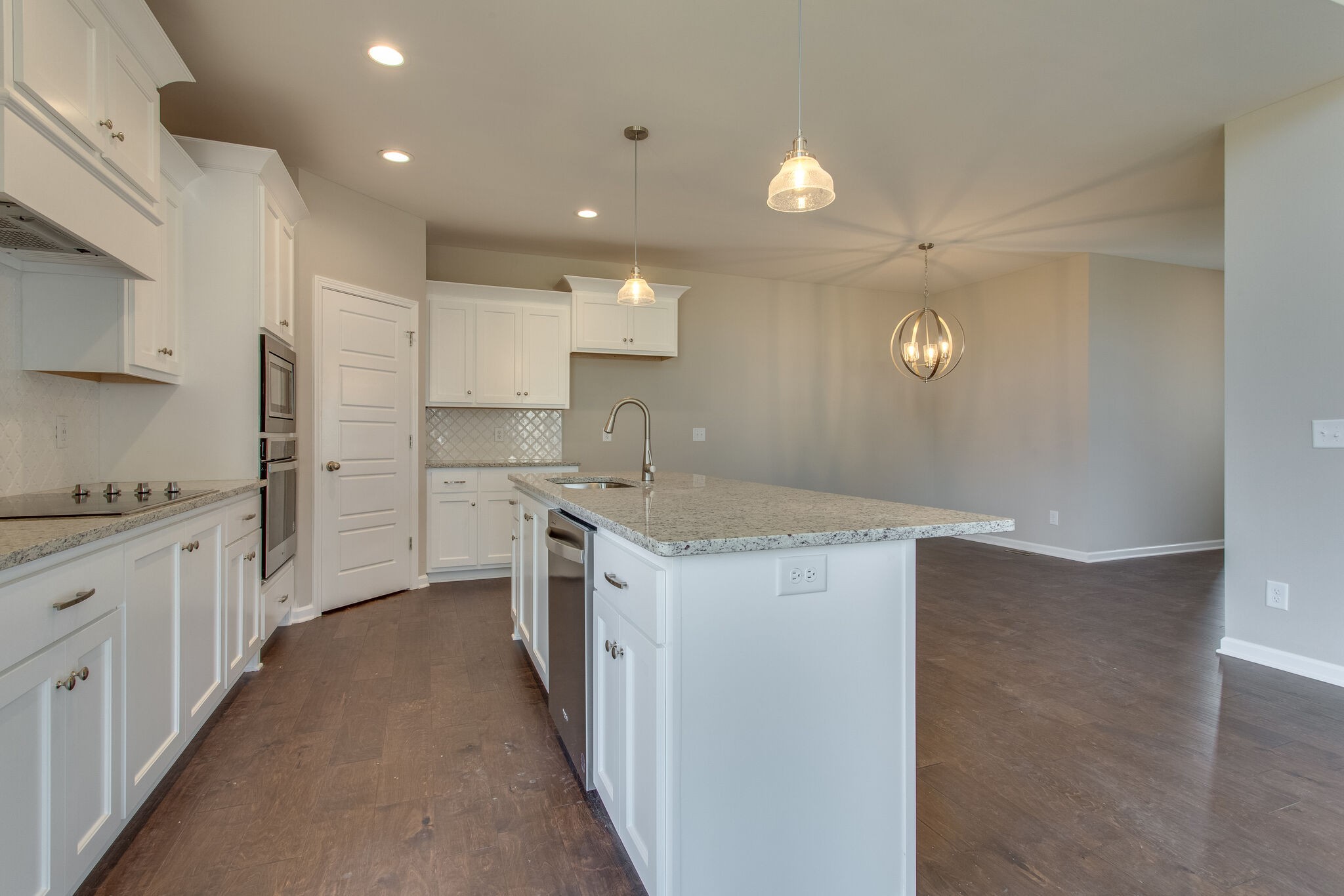 308 Buckadee Road La Vergne, TN 37086 - Photo 9 of 30 Gallery Image 9