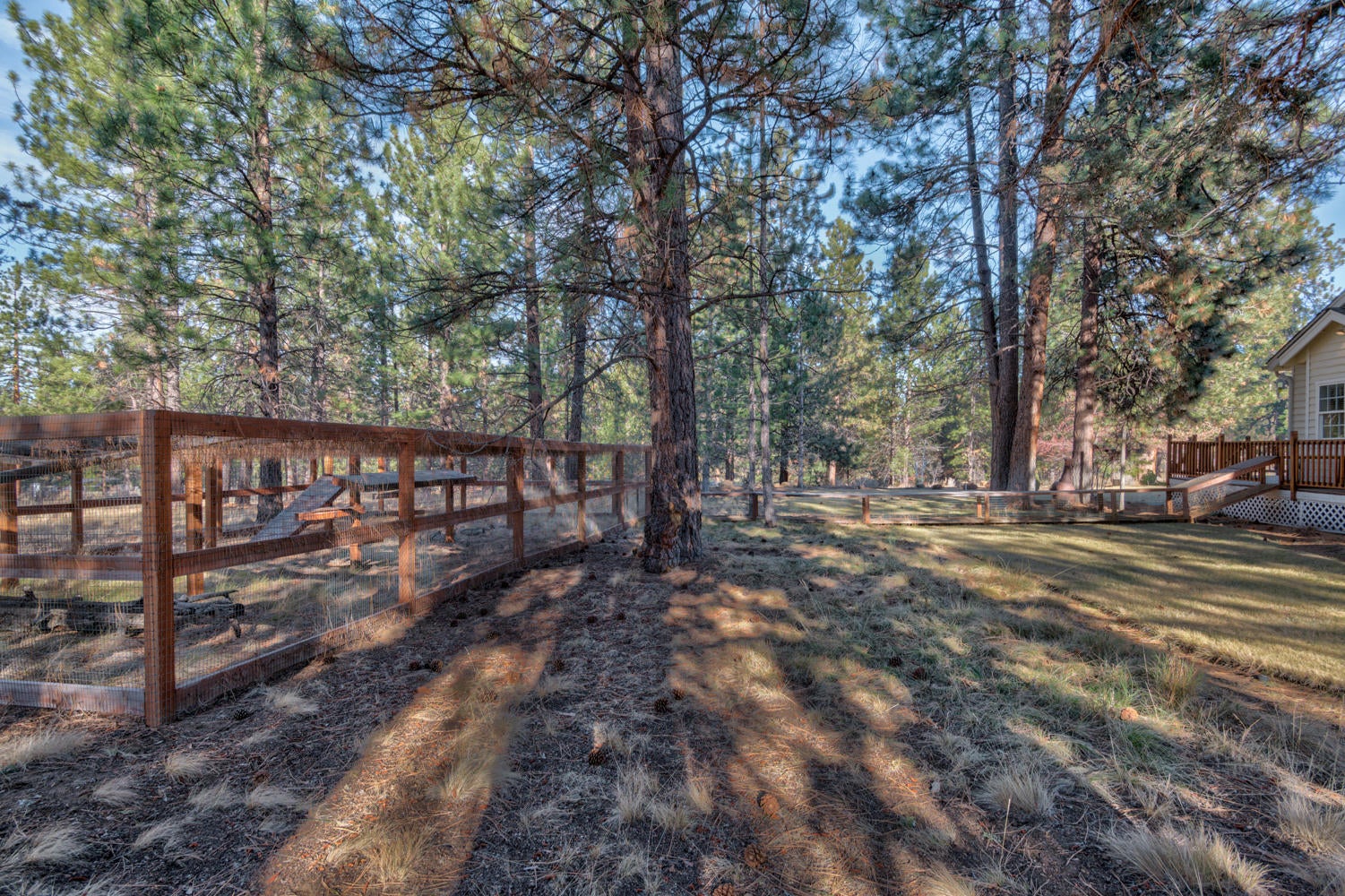 60210 Woodside Loop Bend, OR 97702 - Photo 37 of 43 60210 Woodside Loop - 3