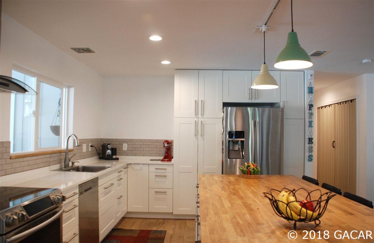 9208 Southwest 1st Place Gainesville, FL 32607 - Photo 7 of 30 Gallery Image 7