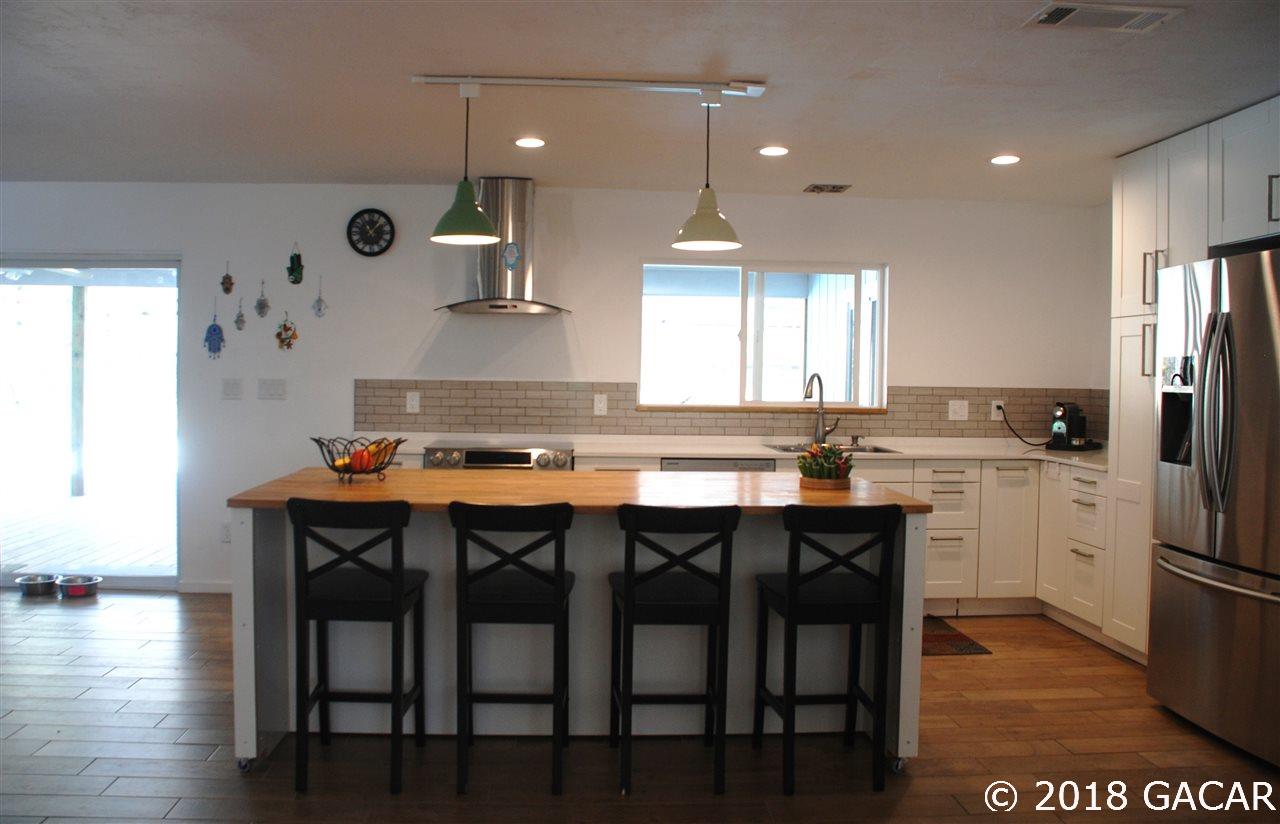 9208 Southwest 1st Place Gainesville, FL 32607 - Photo 10 of 30 Gallery Image 10