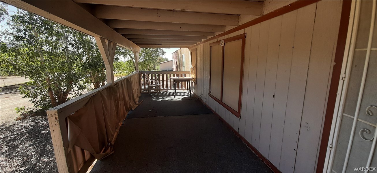 3585 South Bosque Road Golden Valley, AZ 86413 - Photo 7 of 25