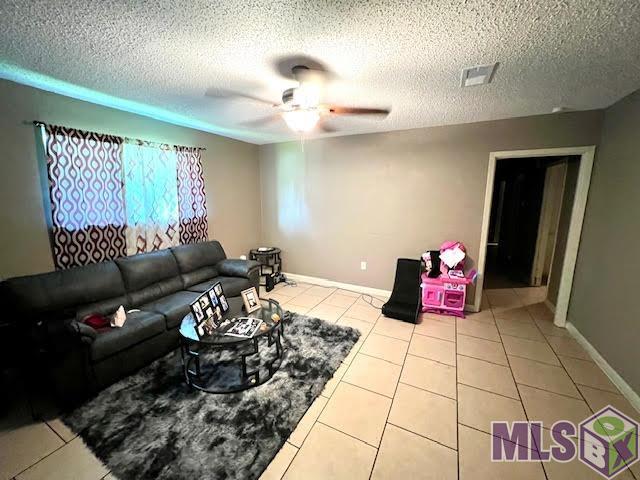 1123 Arcadia Drive Baton Rouge, LA 70810 - Photo 4 of 14 Living