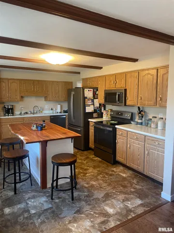 $269,500 | 1612 West Teton Drive, Peoria, IL 61614