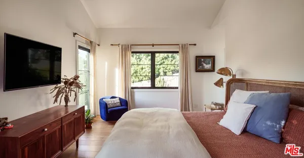 $3,250,000 | 2127 Princeton Avenue, Los Angeles, CA 90026