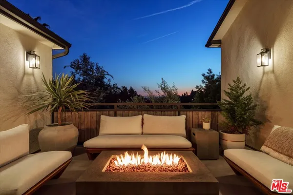 $3,250,000 | 2127 Princeton Avenue, Los Angeles, CA 90026