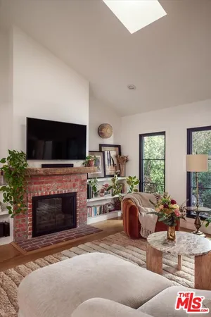 $3,250,000 | 2127 Princeton Avenue, Los Angeles, CA 90026