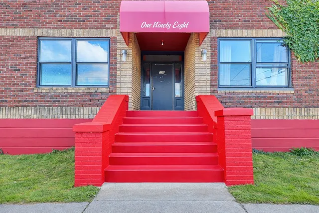 $1,350 | 198 Court Street, Unit 12, Binghamton, NY 13901