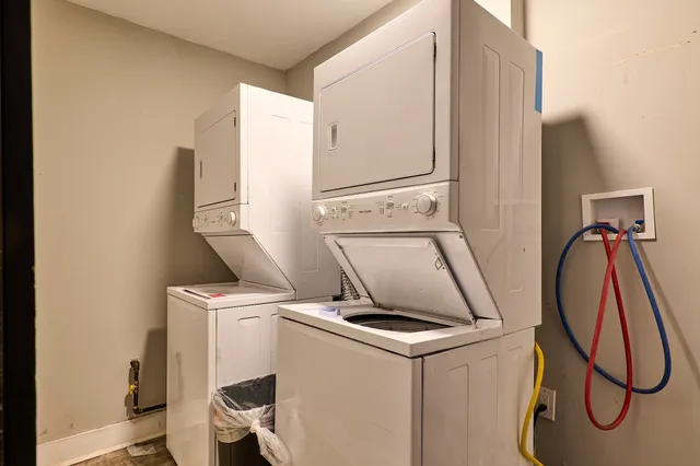 $1,350 | 198 Court Street, Unit 12, Binghamton, NY 13901