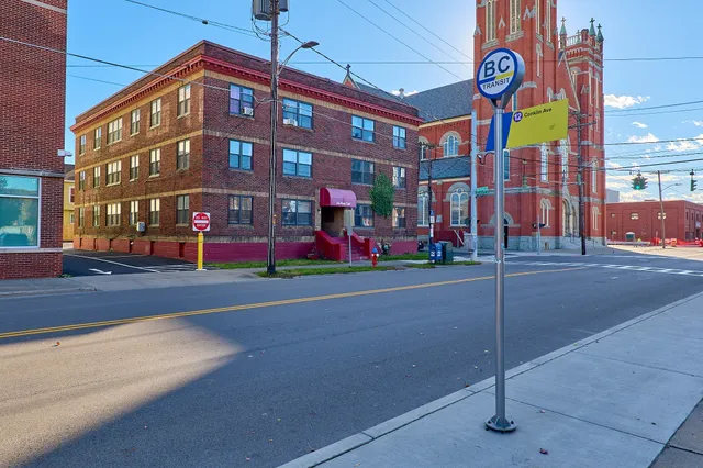 $1,350 | 198 Court Street, Unit 12, Binghamton, NY 13901