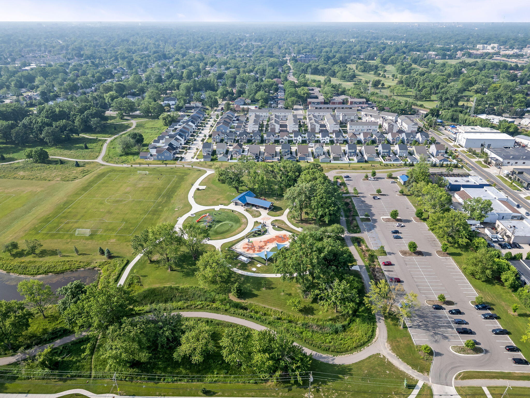 2500 Normandy Road, Unit 47 Royal Oak, MI 48073 - Photo 25 of 26 36-web-or-mls-DJI_0895