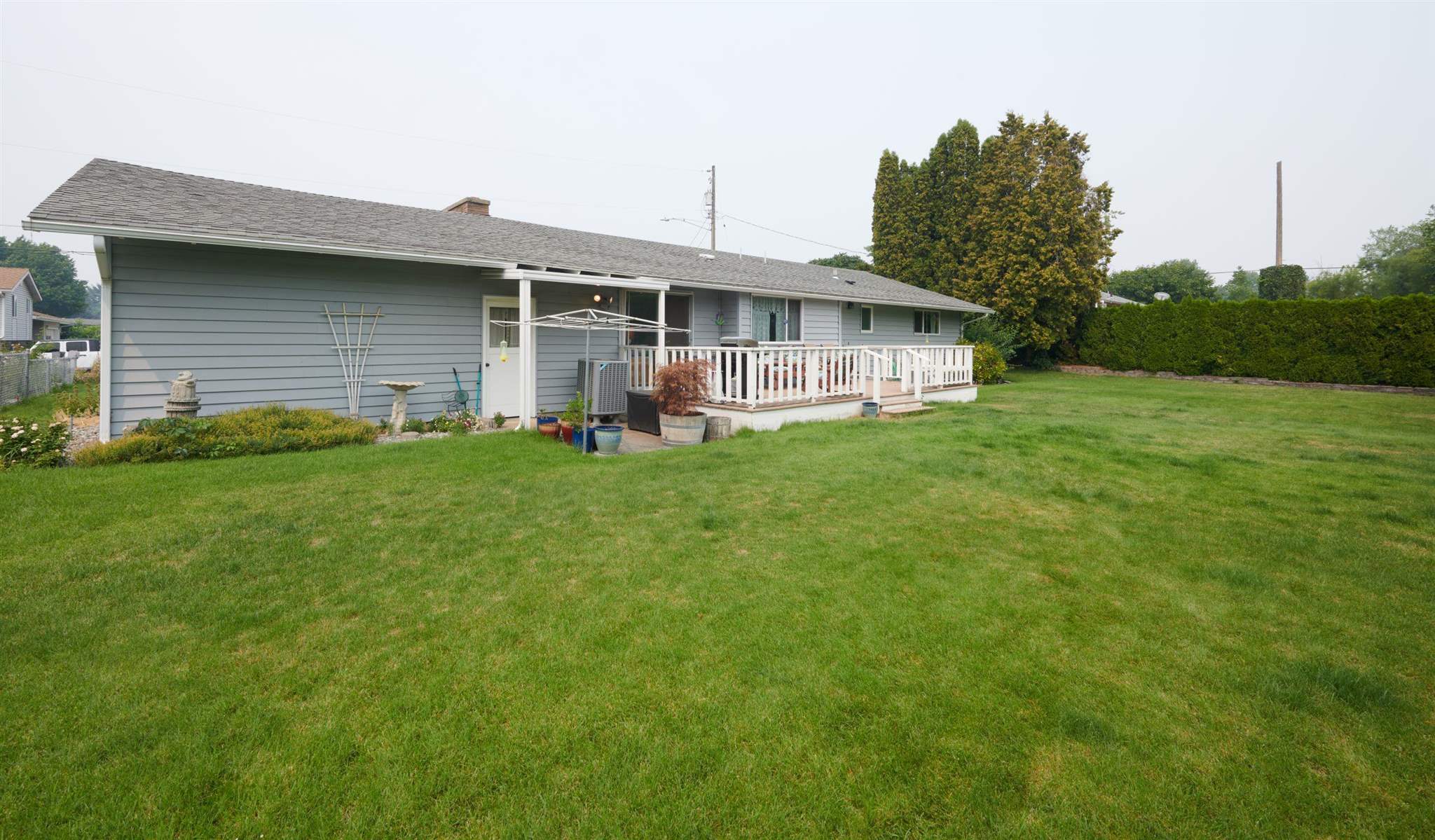 1112 North Oberlin Road Spokane Valley, WA 99206 - Photo 3 of 18