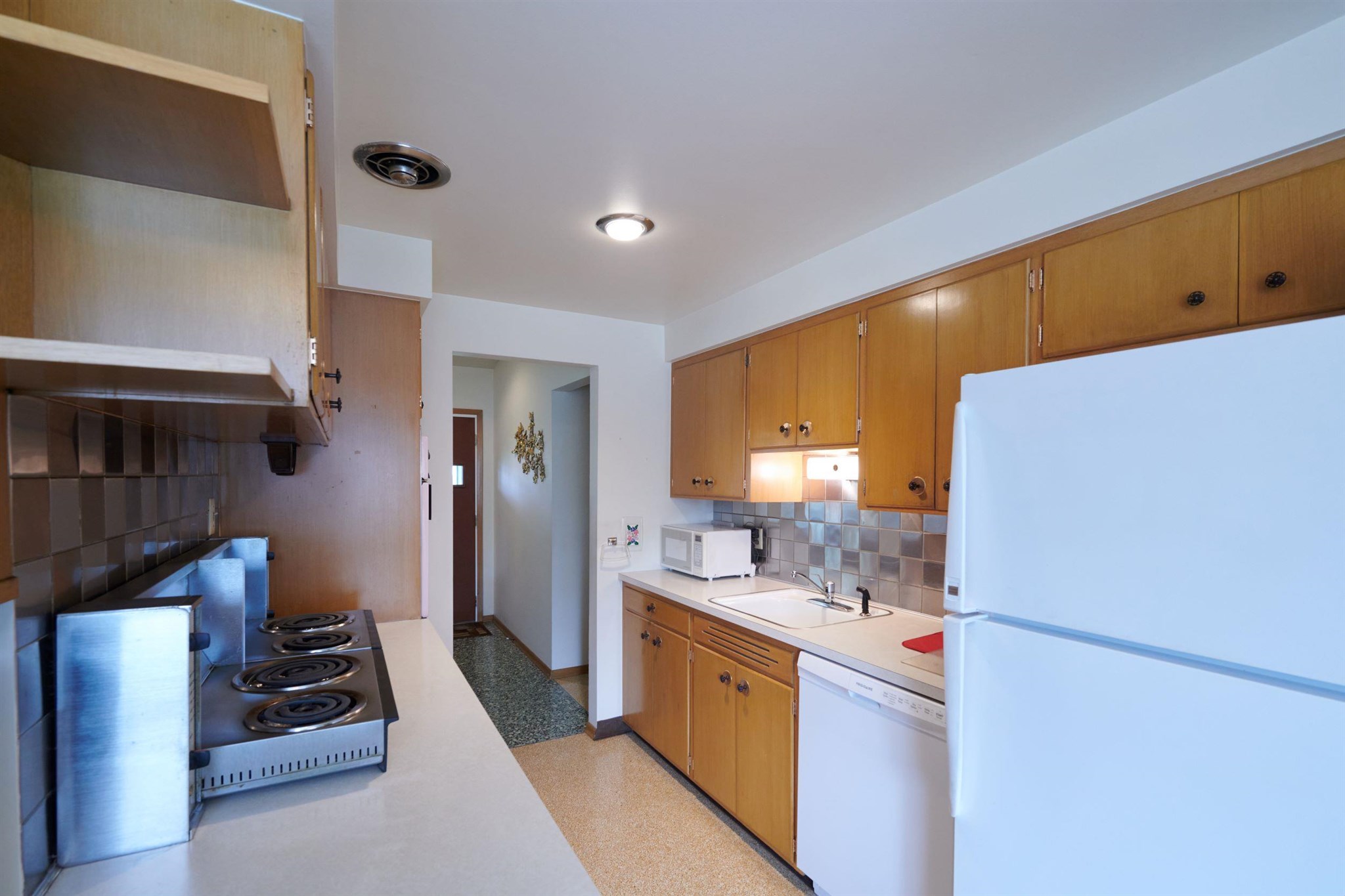 1112 North Oberlin Road Spokane Valley, WA 99206 - Photo 8 of 18