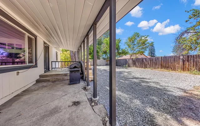 $360,000 | 264 1st Avenue, Chester, CA 96020