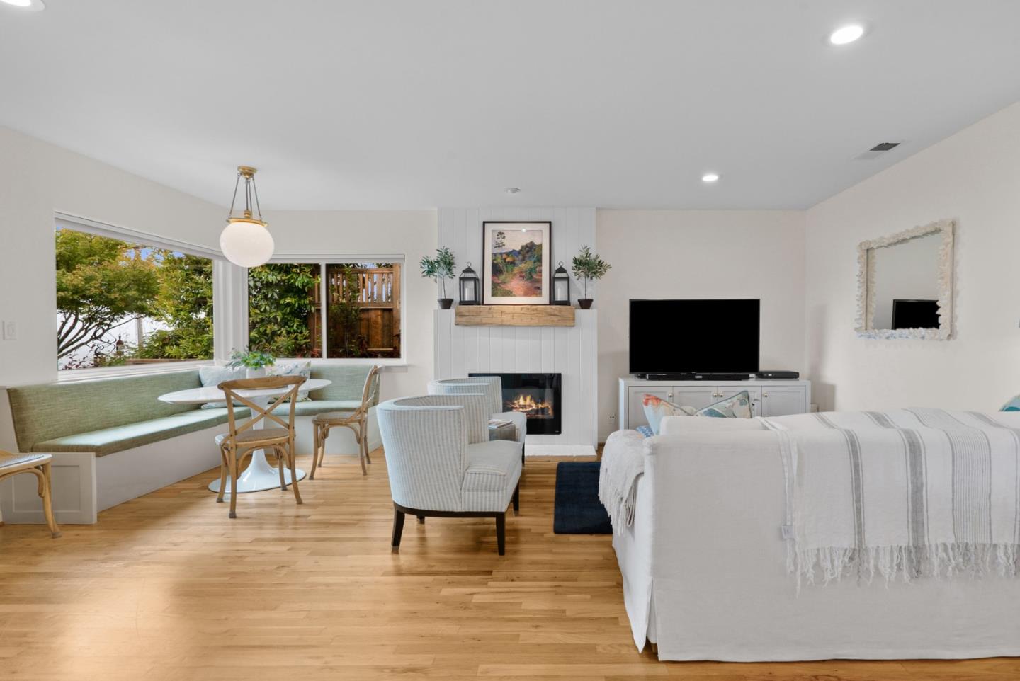 227 Highland Drive Aptos, CA 95003 - Photo 7 of 51