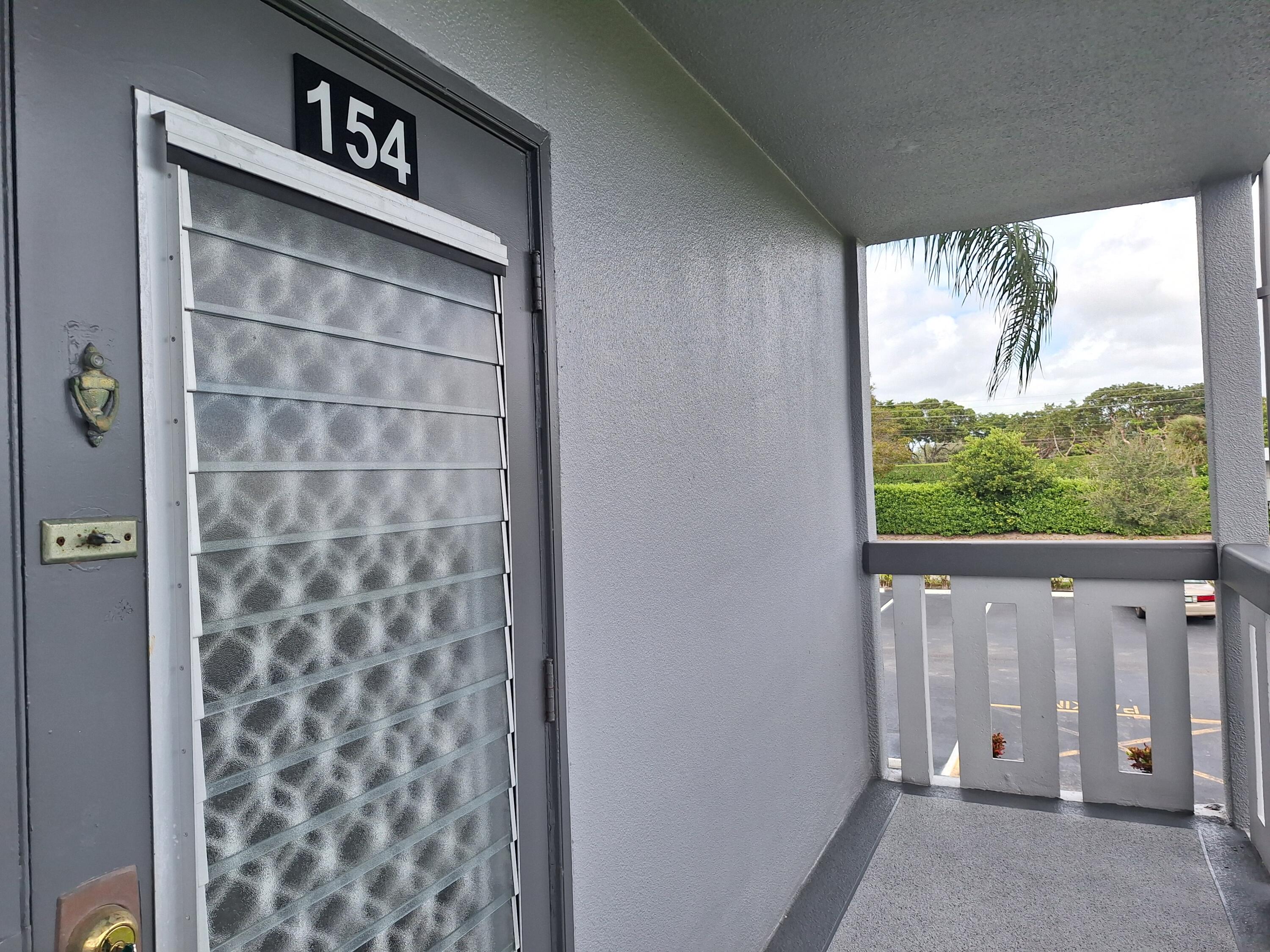 154 Suffolk F Boca Raton, FL 33434 - Photo 14 of 32 front door
