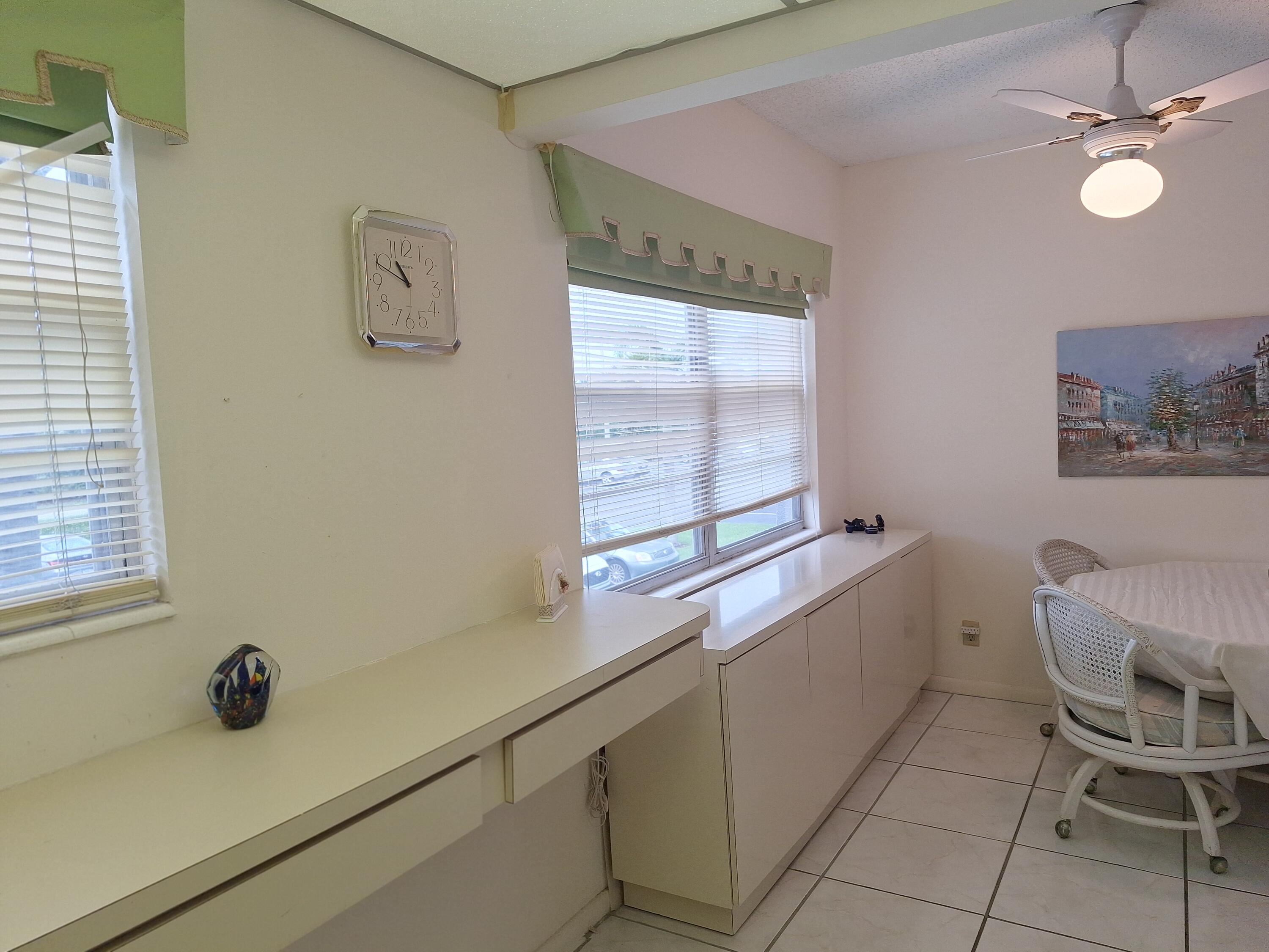 154 Suffolk F Boca Raton, FL 33434 - Photo 6 of 32 dining room 2