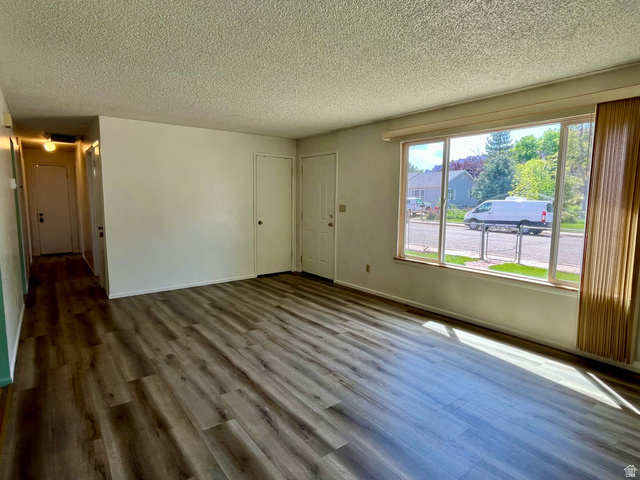 658 Bartlett Avenue Moab, UT 84532 - Photo 7 of 35